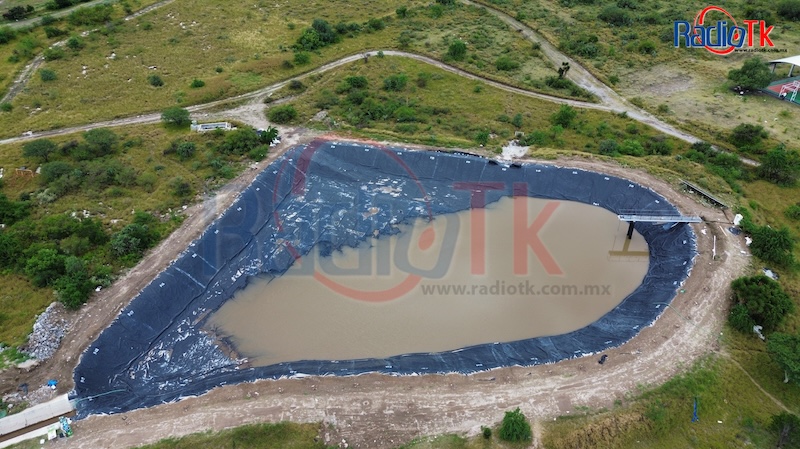 Ya almacena agua el Jagüey rehabilitado en la Universidad Tecnológica de Tecamachalco