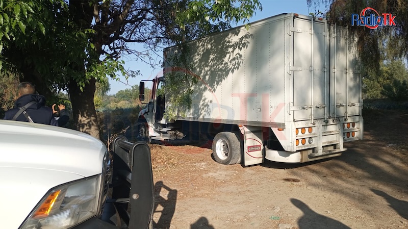 En Cuapiaxtla de Madero recuperan un vehículo robado sobre la Vía Xalapa