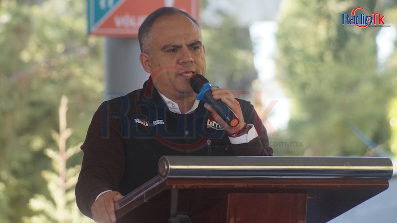 Salvador Fernández cumple un año frente a la Universidad Tecnológica de Tecamachalco