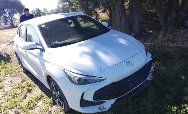 Localizan vehículo robado en el barrio de San Antonio en Tecamachalco